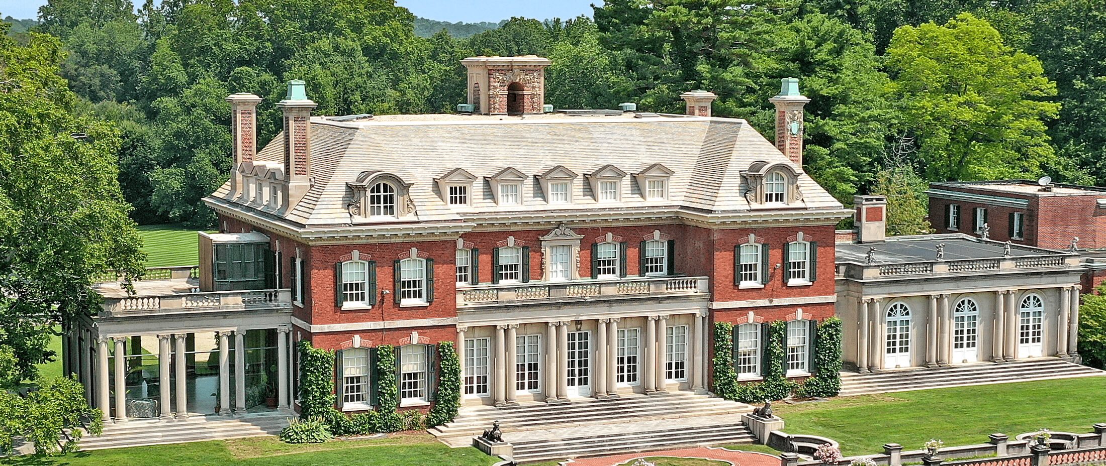 Historic house at Old Westbury Gardens