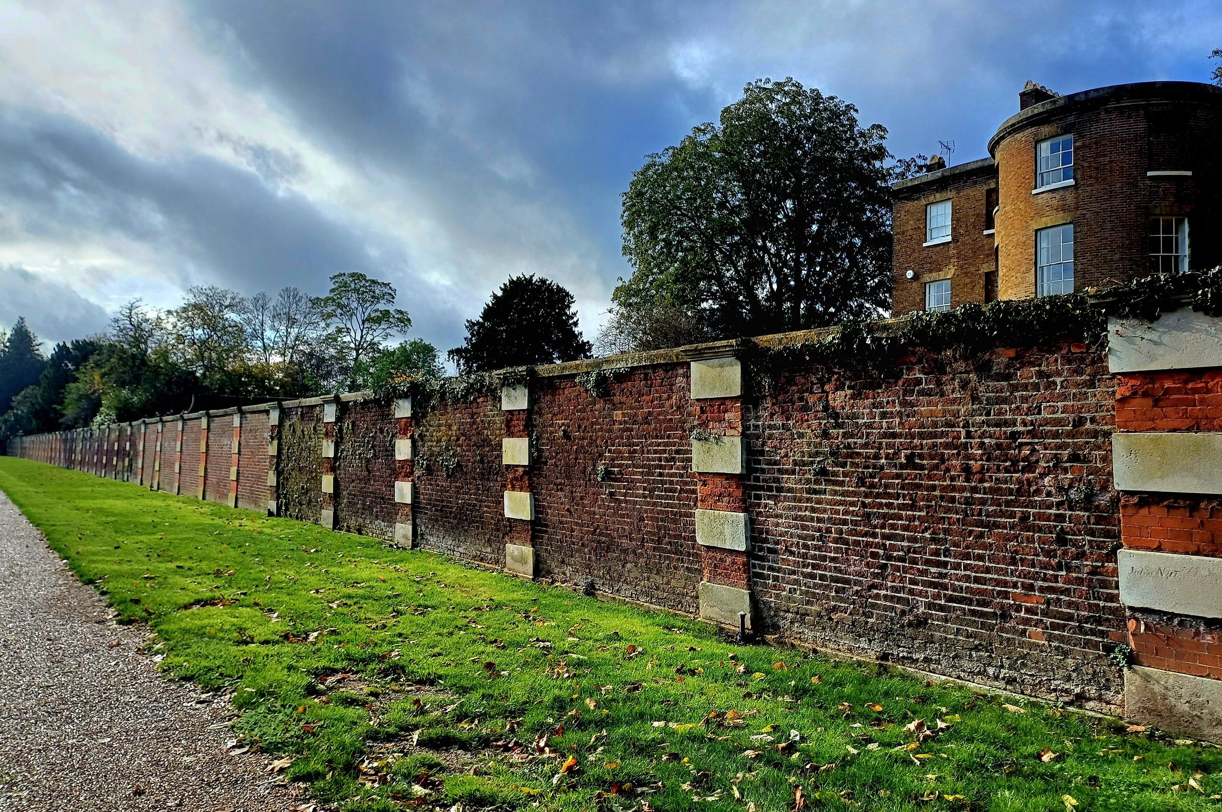 Hampton Court brick wall that inspired George Crawley's design