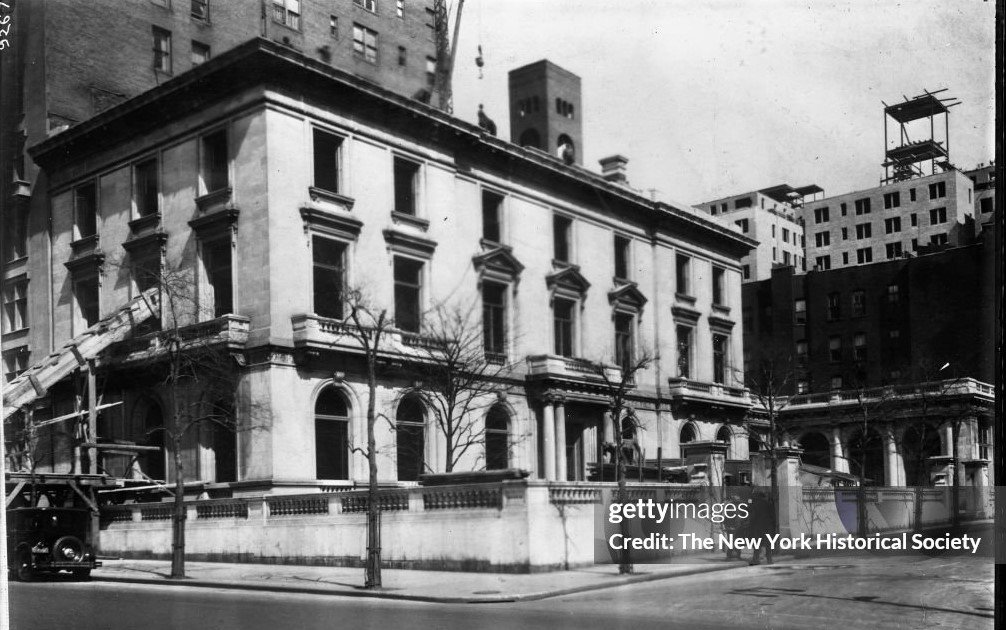 Phipps Mansion ca. 1927 — 1065 Fifth Avenue— the interior contents being removed via a demolition chute